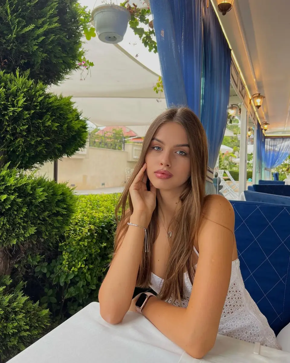 Adeline escort in Dubai