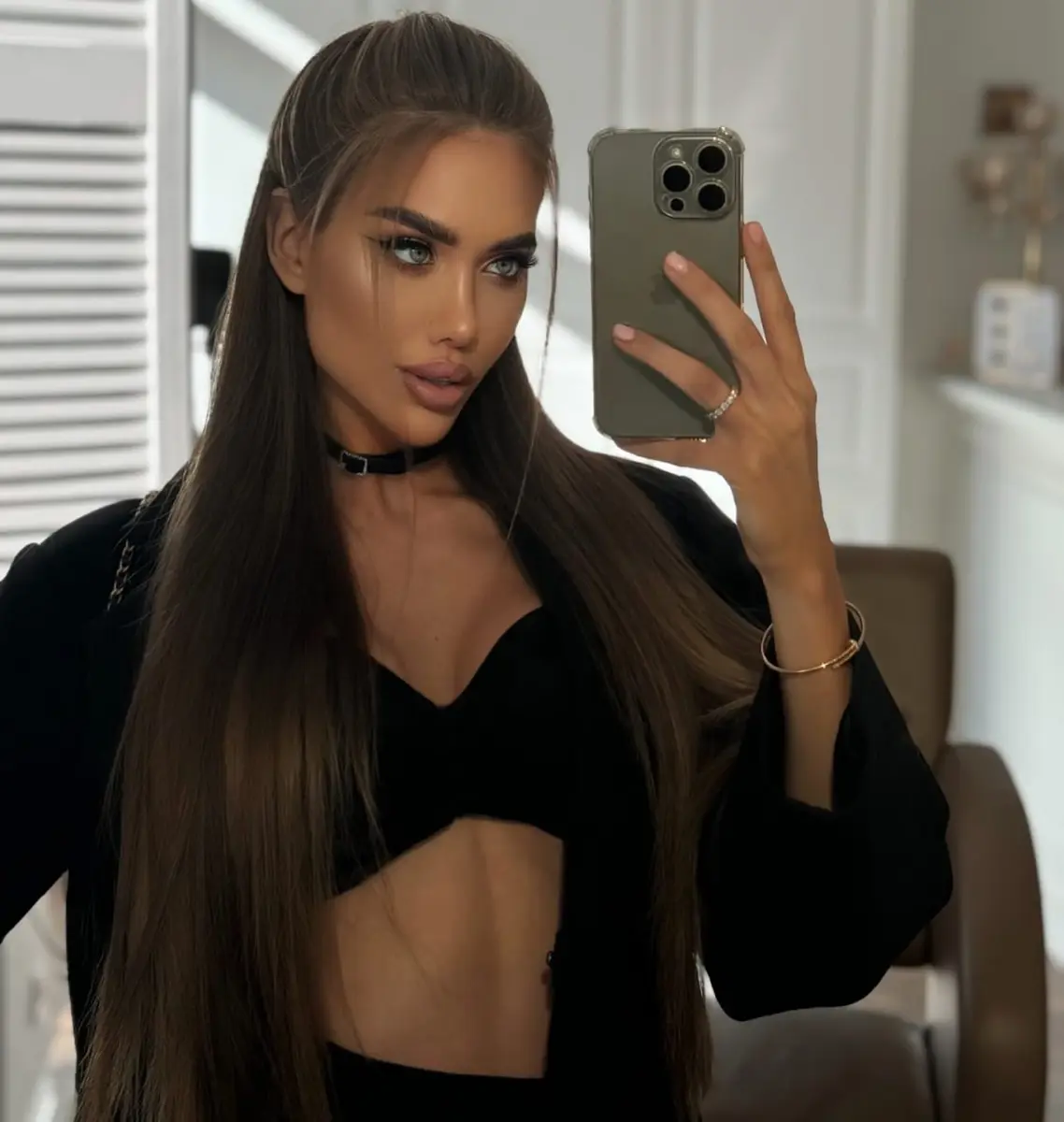 Annet escort in Dubai