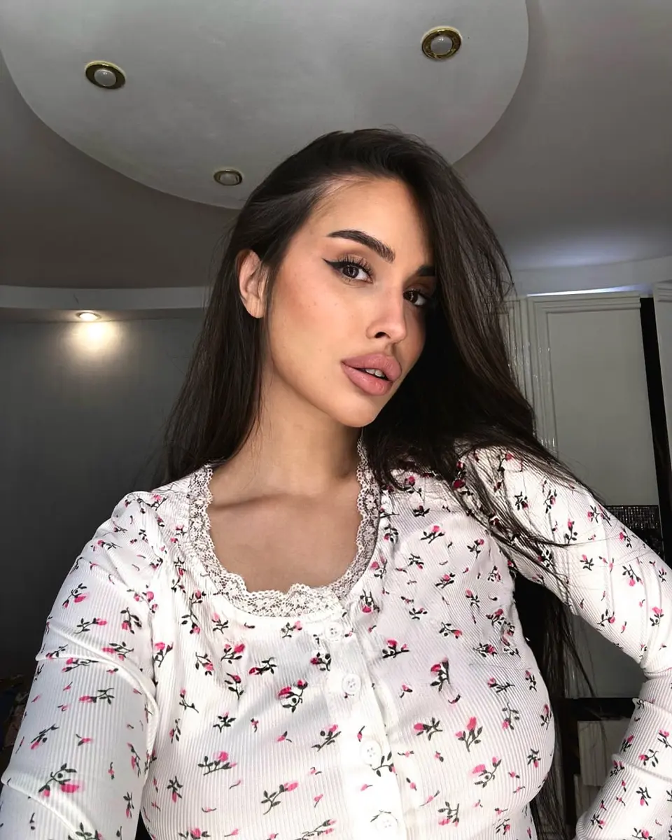 Aurelia escort in Dubai