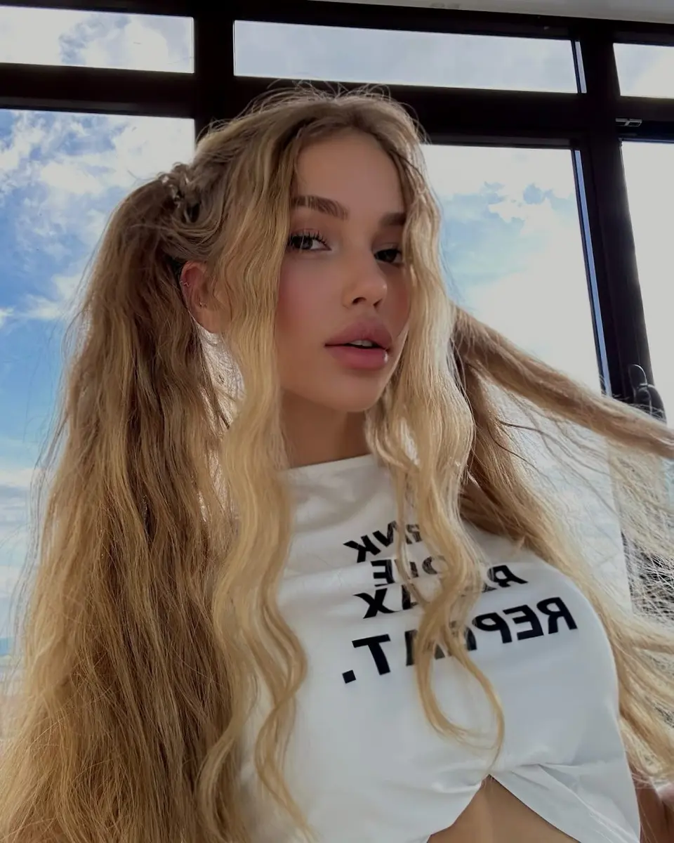 Diana escort in Dubai