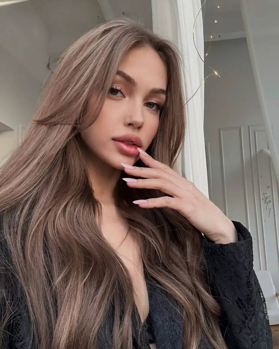 Diana escort in Dubai