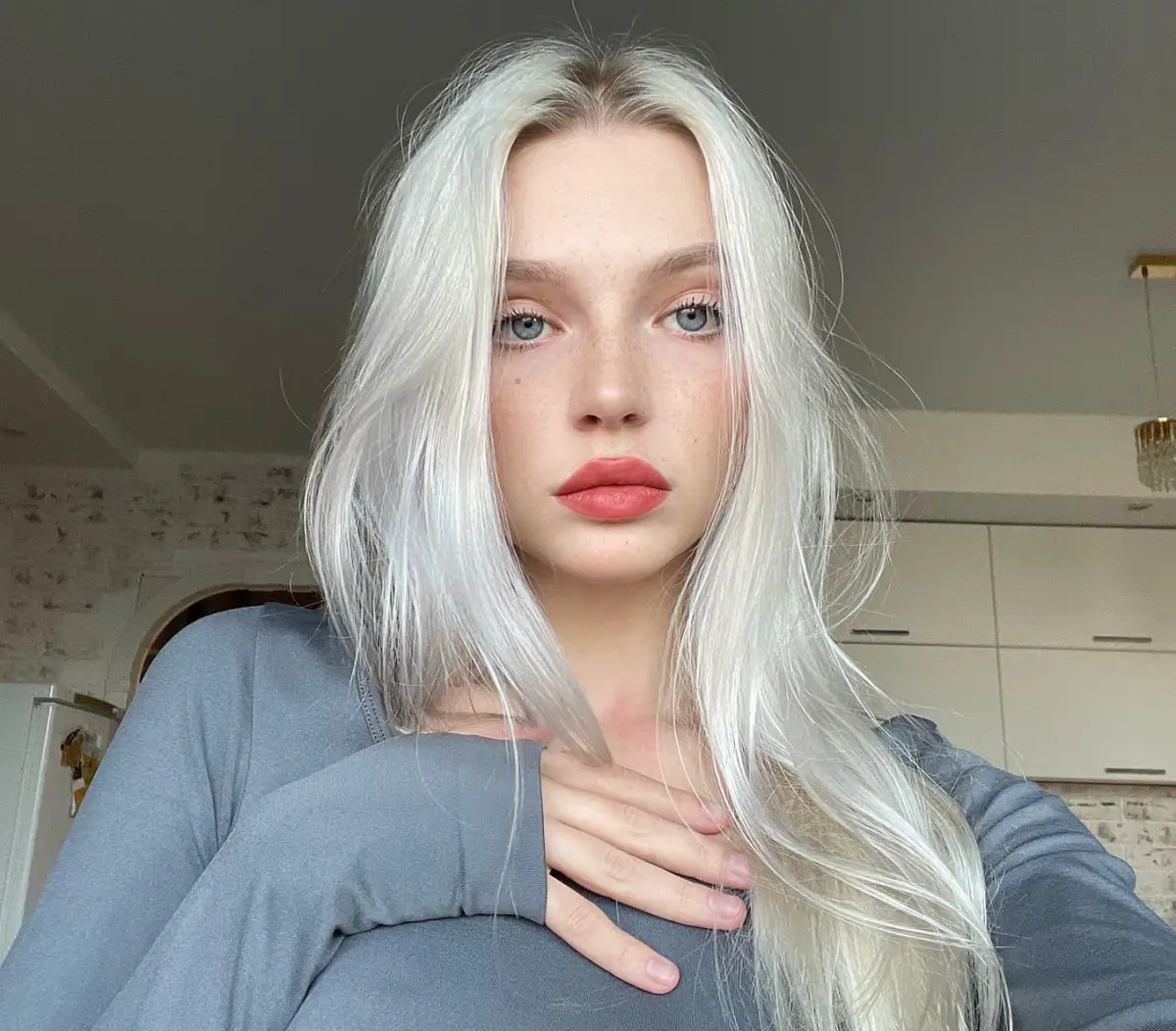 Elizabeth escort in Dubai