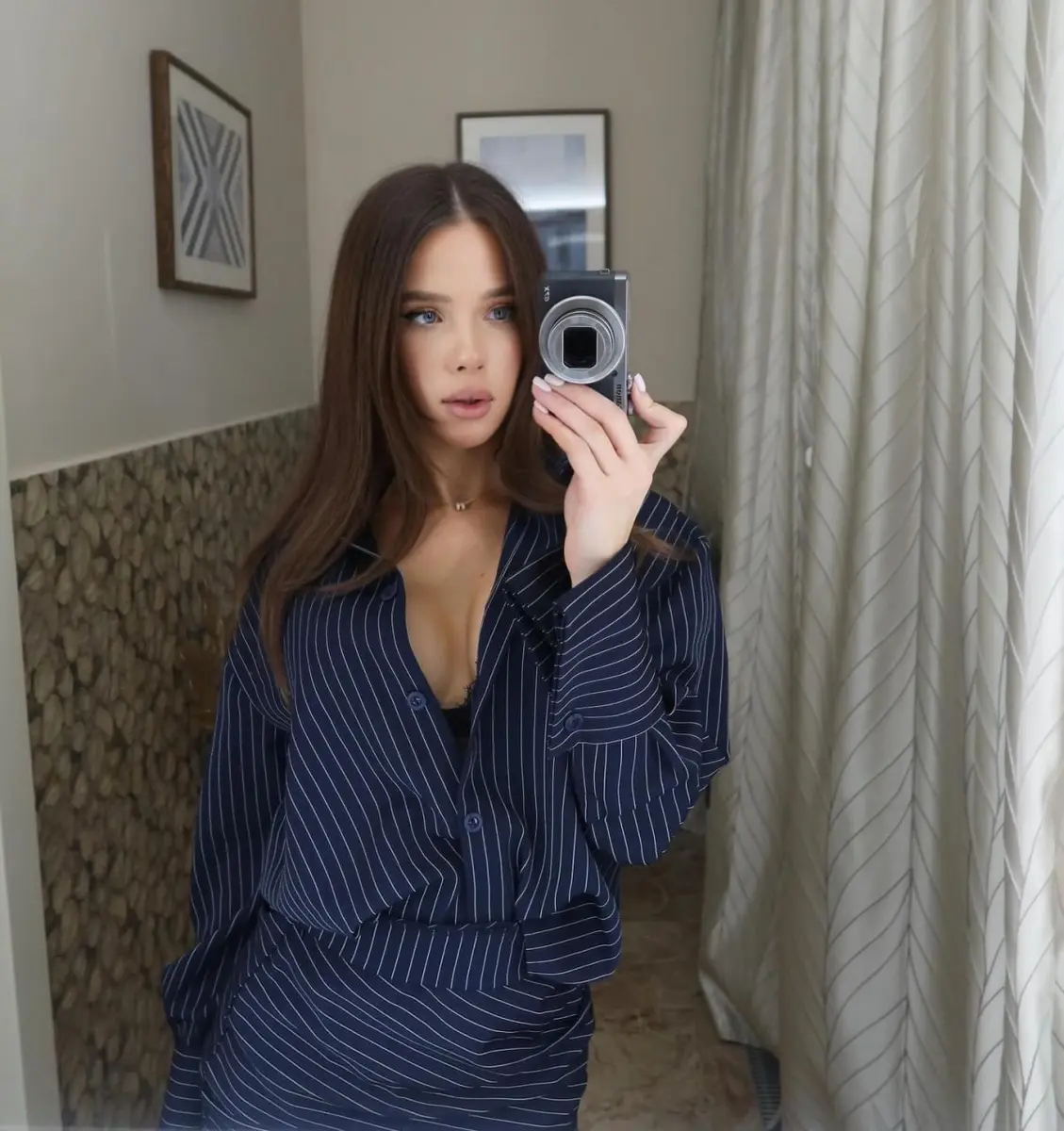Elvira escort in Dubai