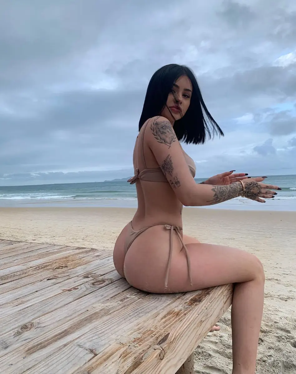 Estelle escort in Dubai