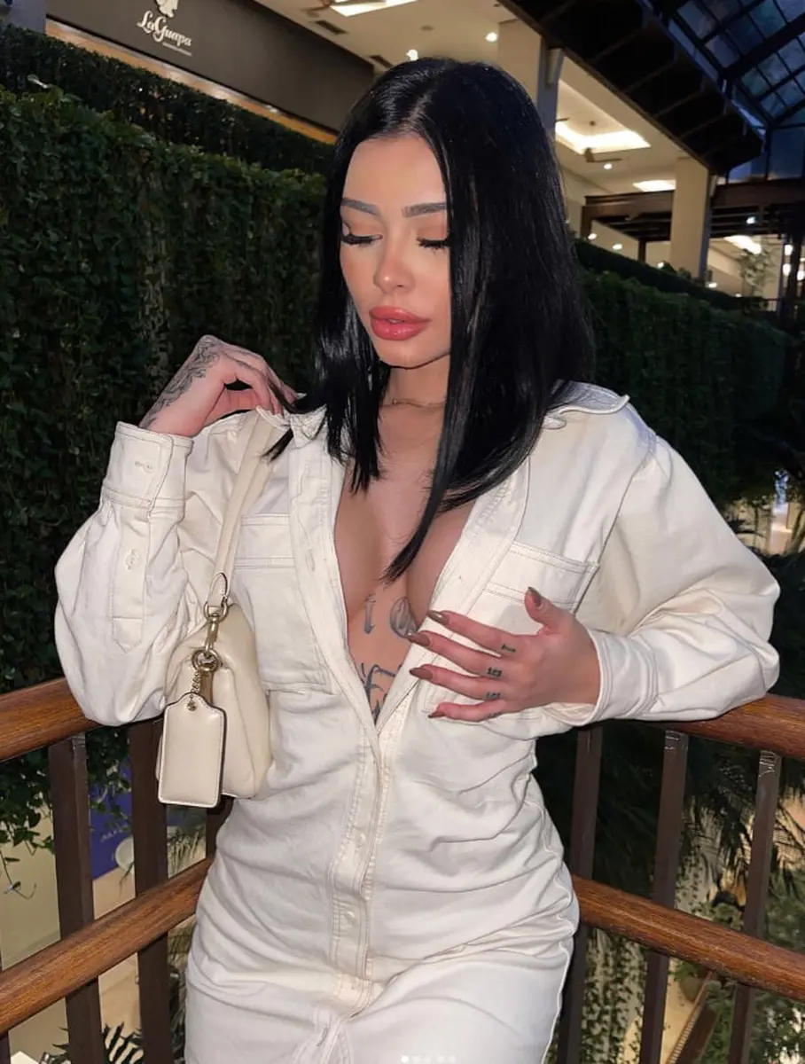 Griselda escort in Dubai