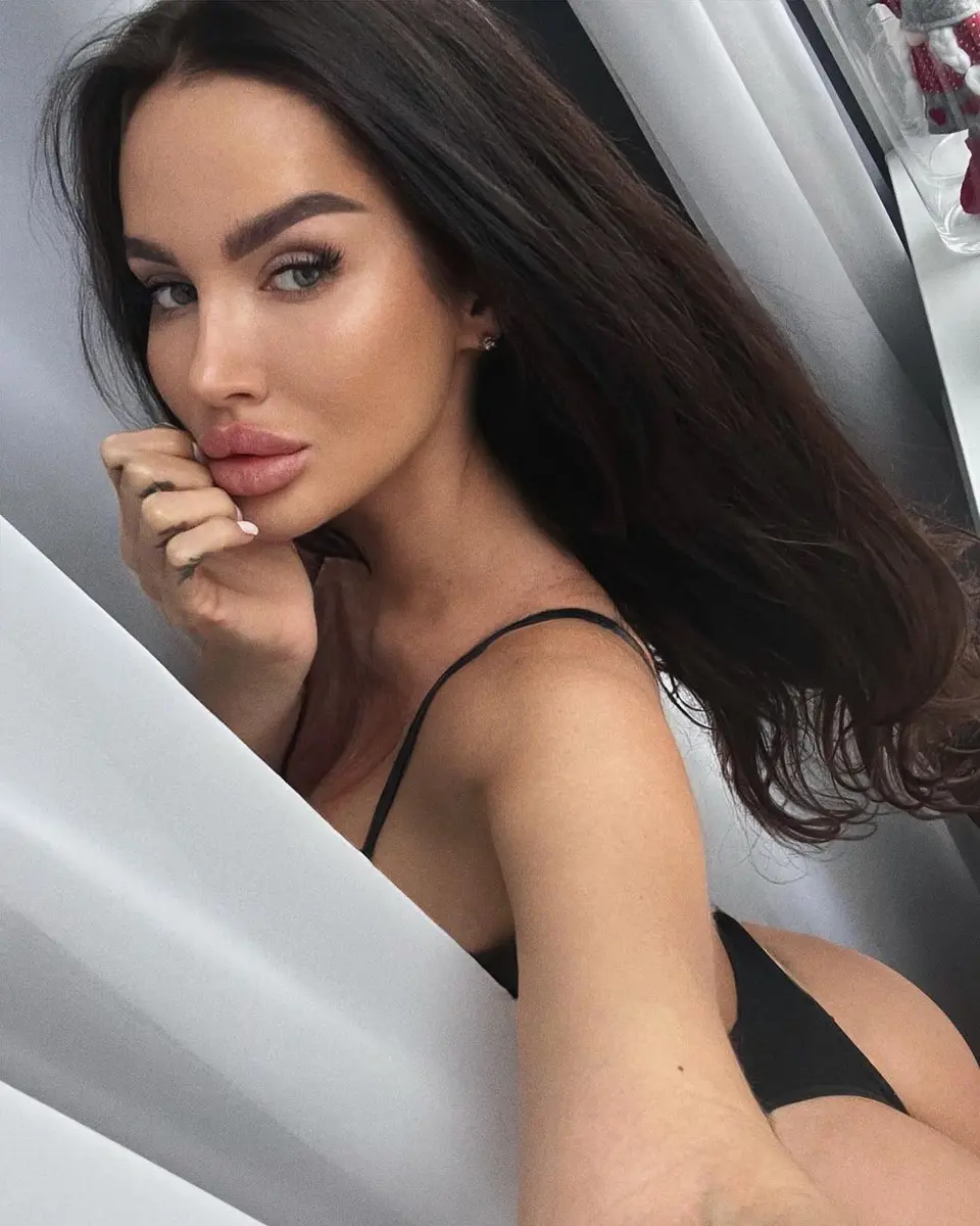 Kate escort in Dubai