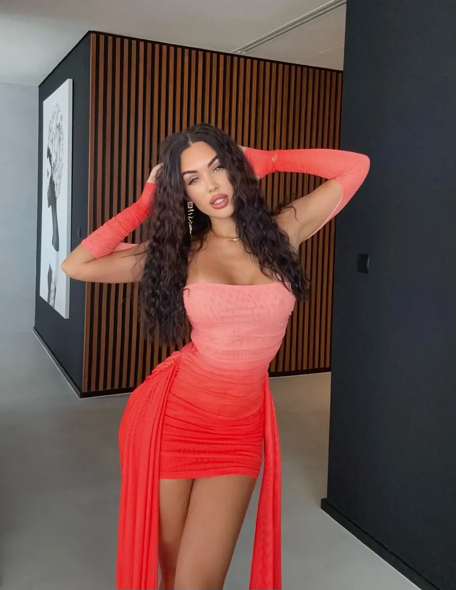 Lesya escort in Dubai