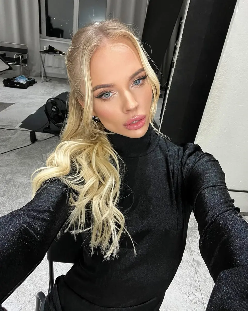 Stefania escort in Dubai