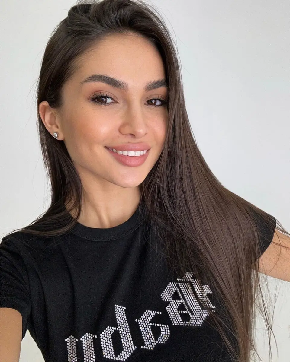 Tanya escort in Dubai