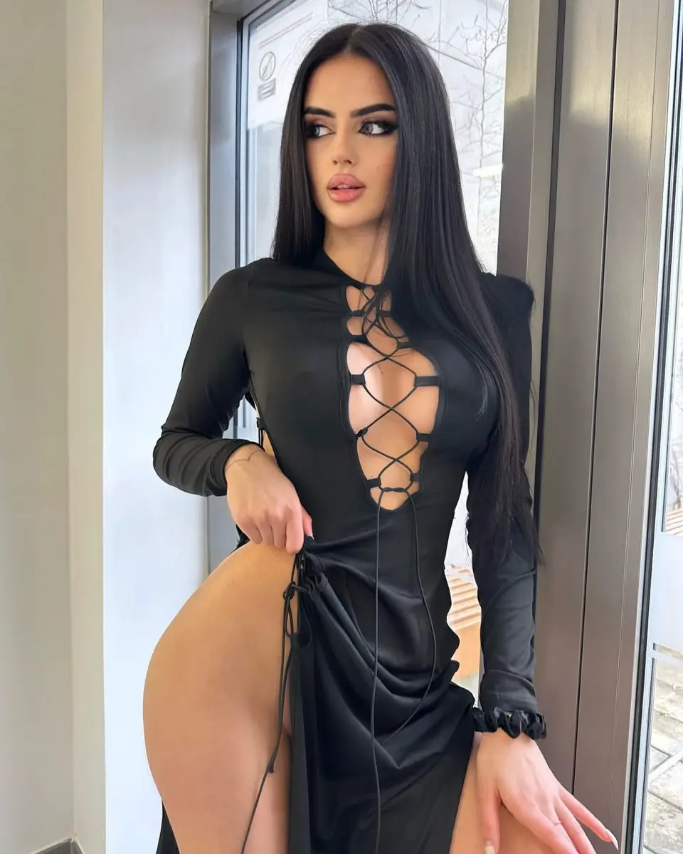 Vasilisa escort in Dubai