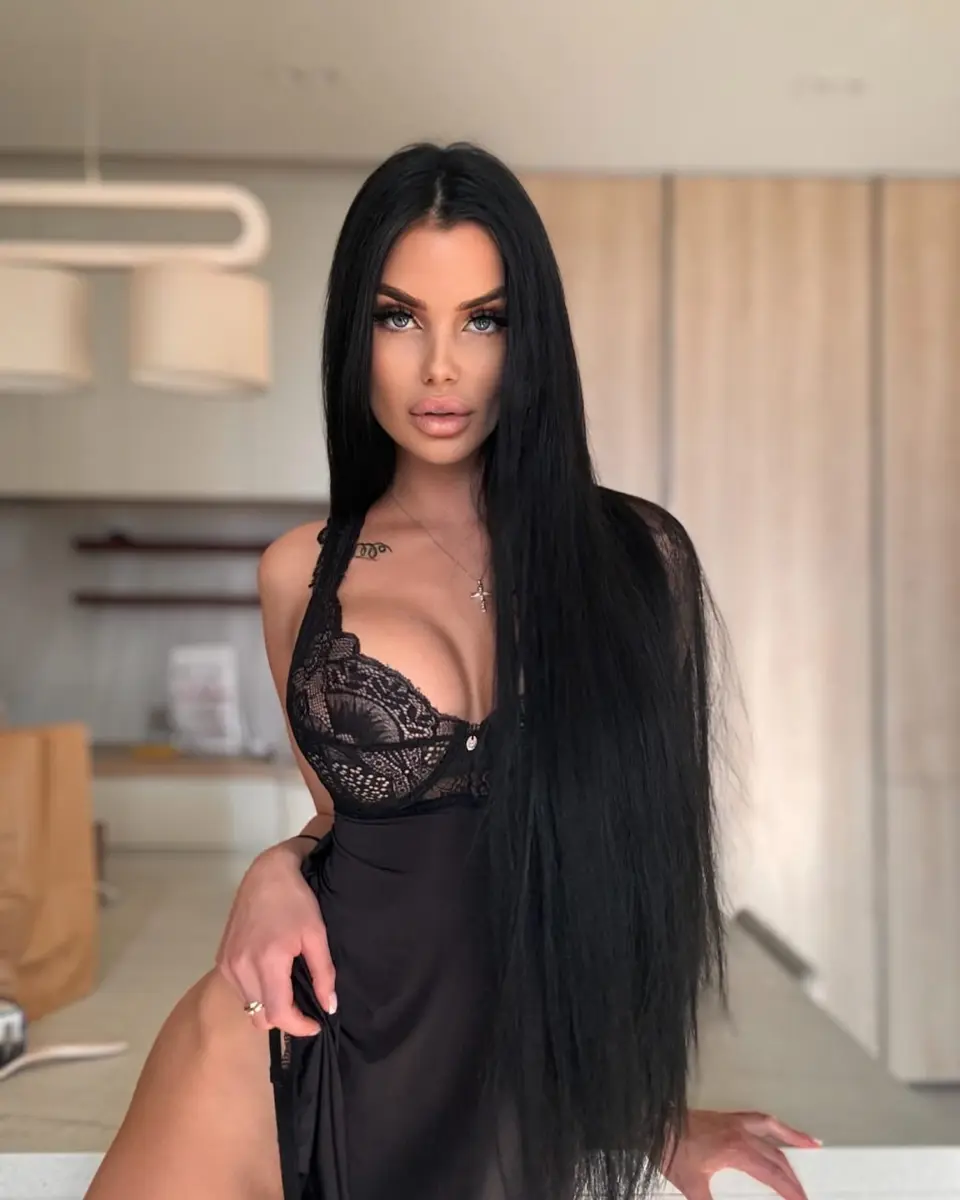 Xenia escort in Dubai