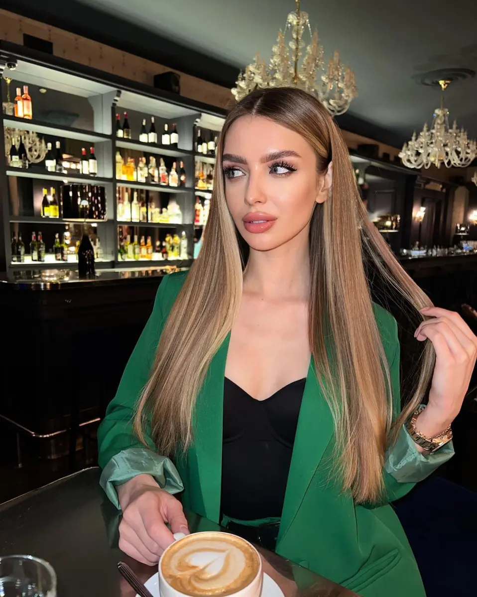 Яна эскорт в городе Дубай